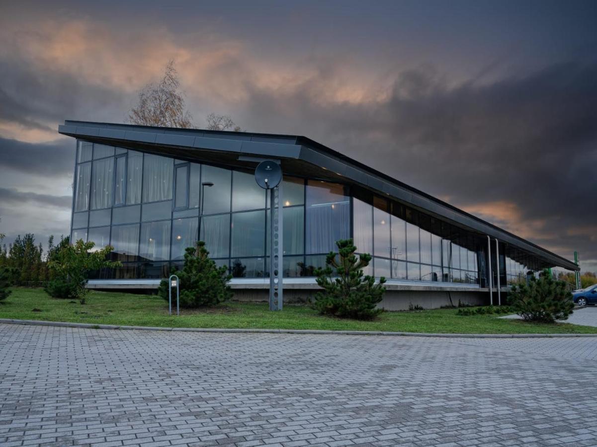 Zaliasis Slenis - Self Check-In Hotel - Free Parking Aukstkiemiai ภายนอก รูปภาพ